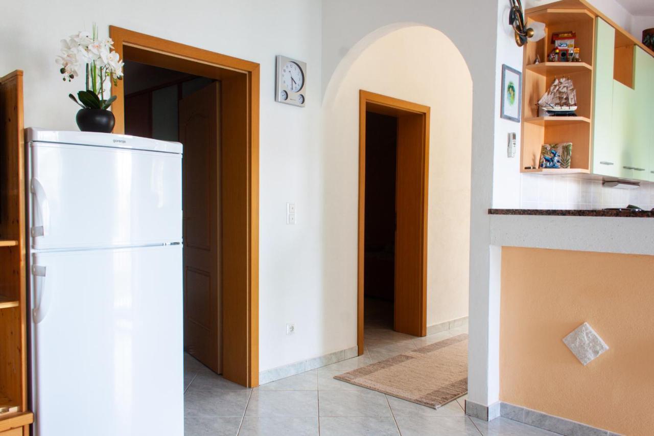 Marcel Apartment Mit Meerblick トロギール エクステリア 写真