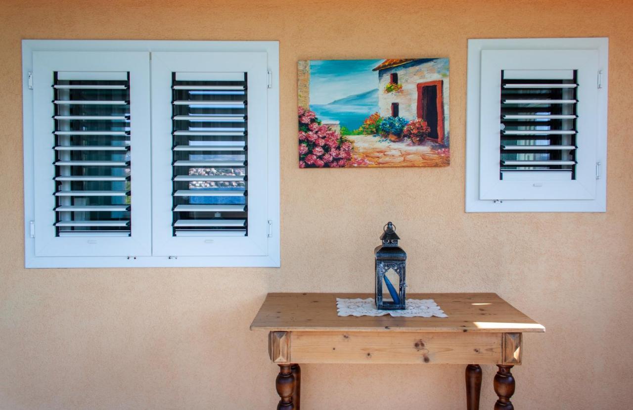 Marcel Apartment Mit Meerblick トロギール エクステリア 写真