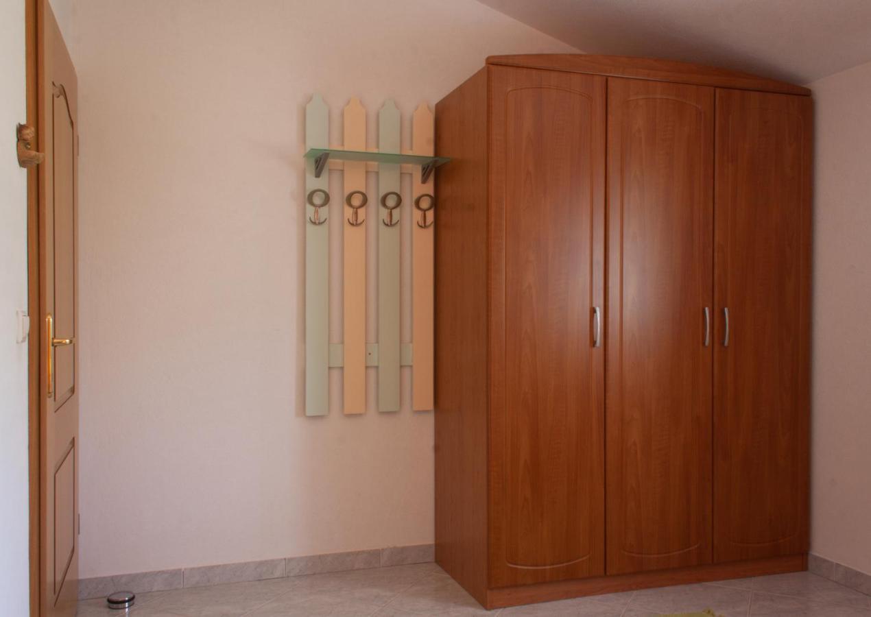 Marcel Apartment Mit Meerblick トロギール エクステリア 写真